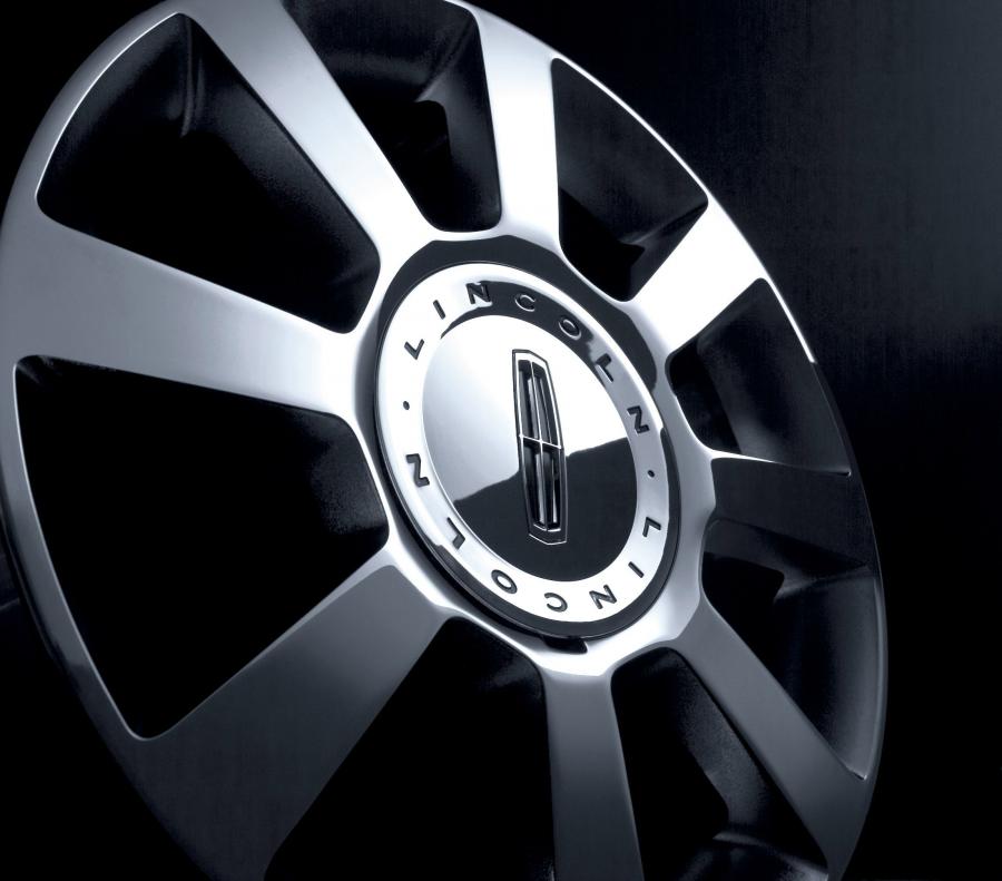  Lincoln Zephyr Concept 2004 года  (фото 37 из 124)